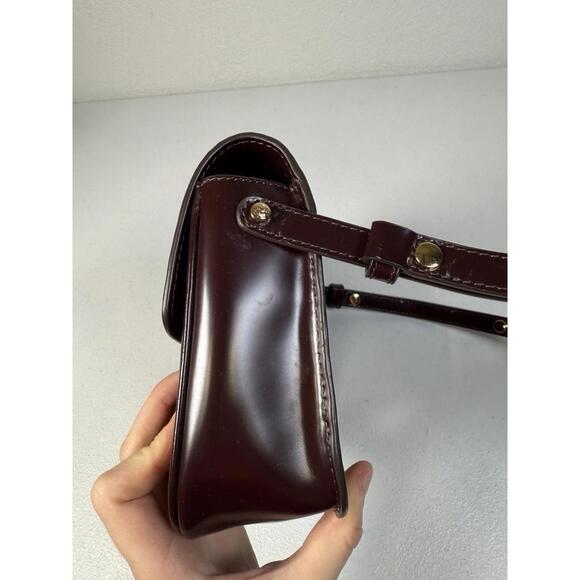 Tory Burch Robinson Patent Leather Bag – As Is (Scratches & Stains) - Picture 9 of 12